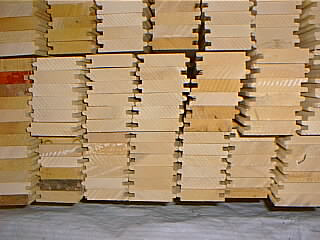 clear vertical grain
