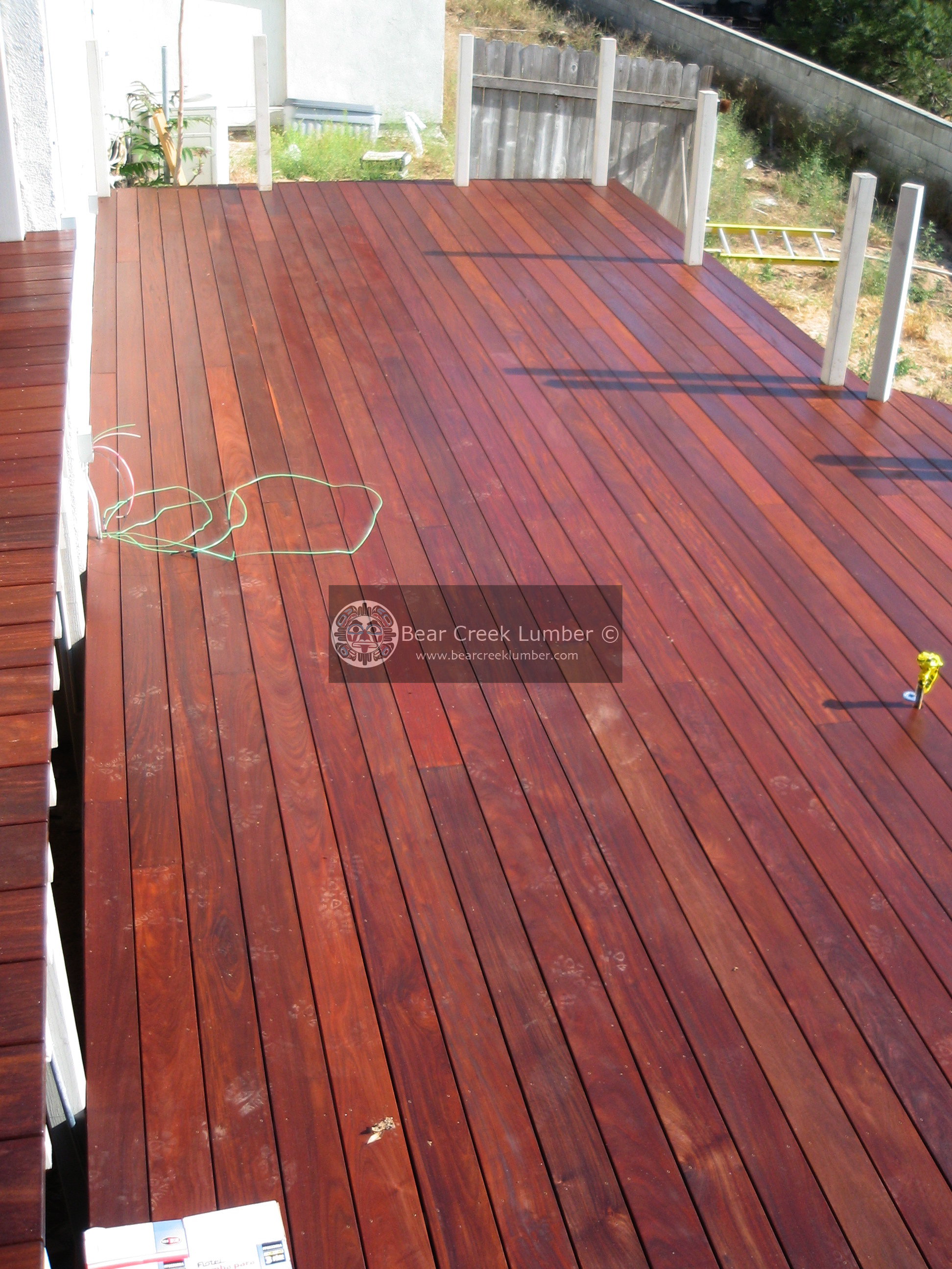 BEAR CREEK LUMBER : FEATURED PROJECTS : IPE DECK IN CALIFORNIA