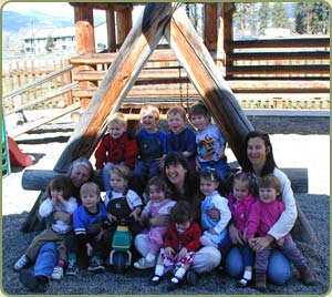 staff and kids of little star