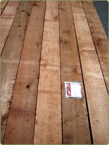 DETAILED IMAGE OF C AND BETTER GRADE WESTERN RED CEDAR