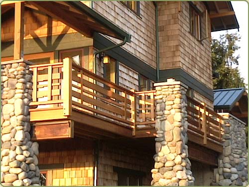 image of western red cedar railing in craftsman style.